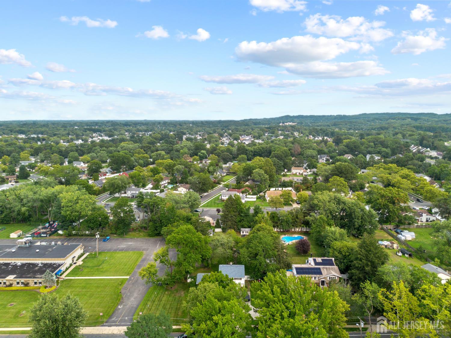 524 Lloyd Road Matawan, NJ 07747 - Photo 27 of 28 Gallery Image 27