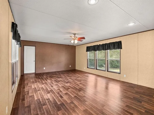 $275,000 | 711 Gravel Pit Road, Pitkin, LA 70656