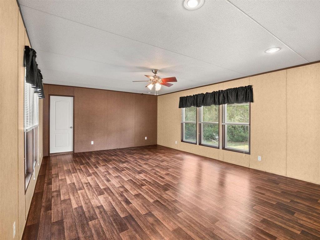 711 Gravel Pit Road Pitkin, LA 70656 - Photo 3 of 18