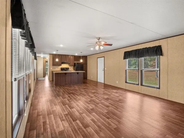 $275,000 | 711 Gravel Pit Road, Pitkin, LA 70656