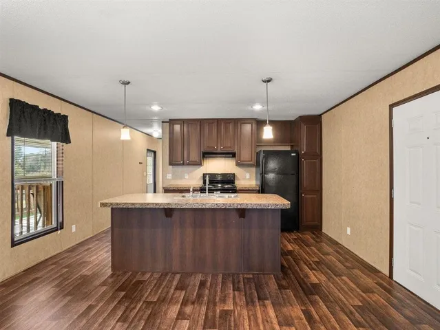 $275,000 | 711 Gravel Pit Road, Pitkin, LA 70656