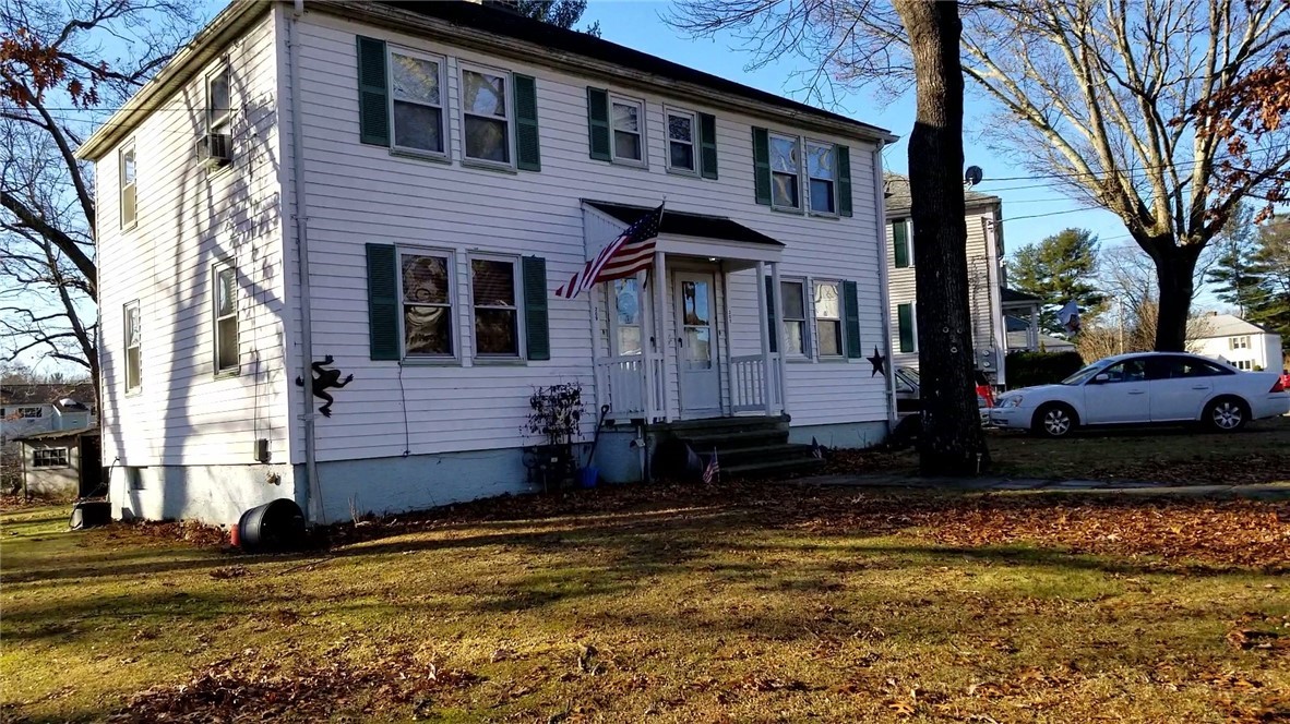 207 Yorktown Road North Kingstown, RI 02852 - Photo 2 of 19