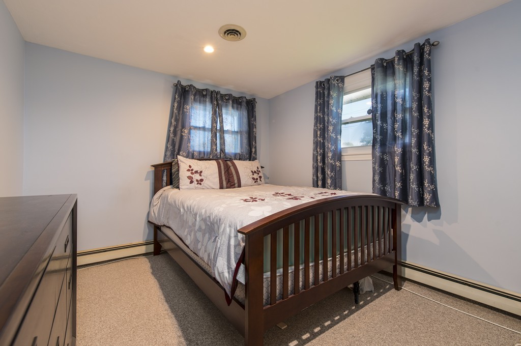 7 Clara Road Holbrook, MA 02343 - Photo 8 of 13 Gallery Image 8