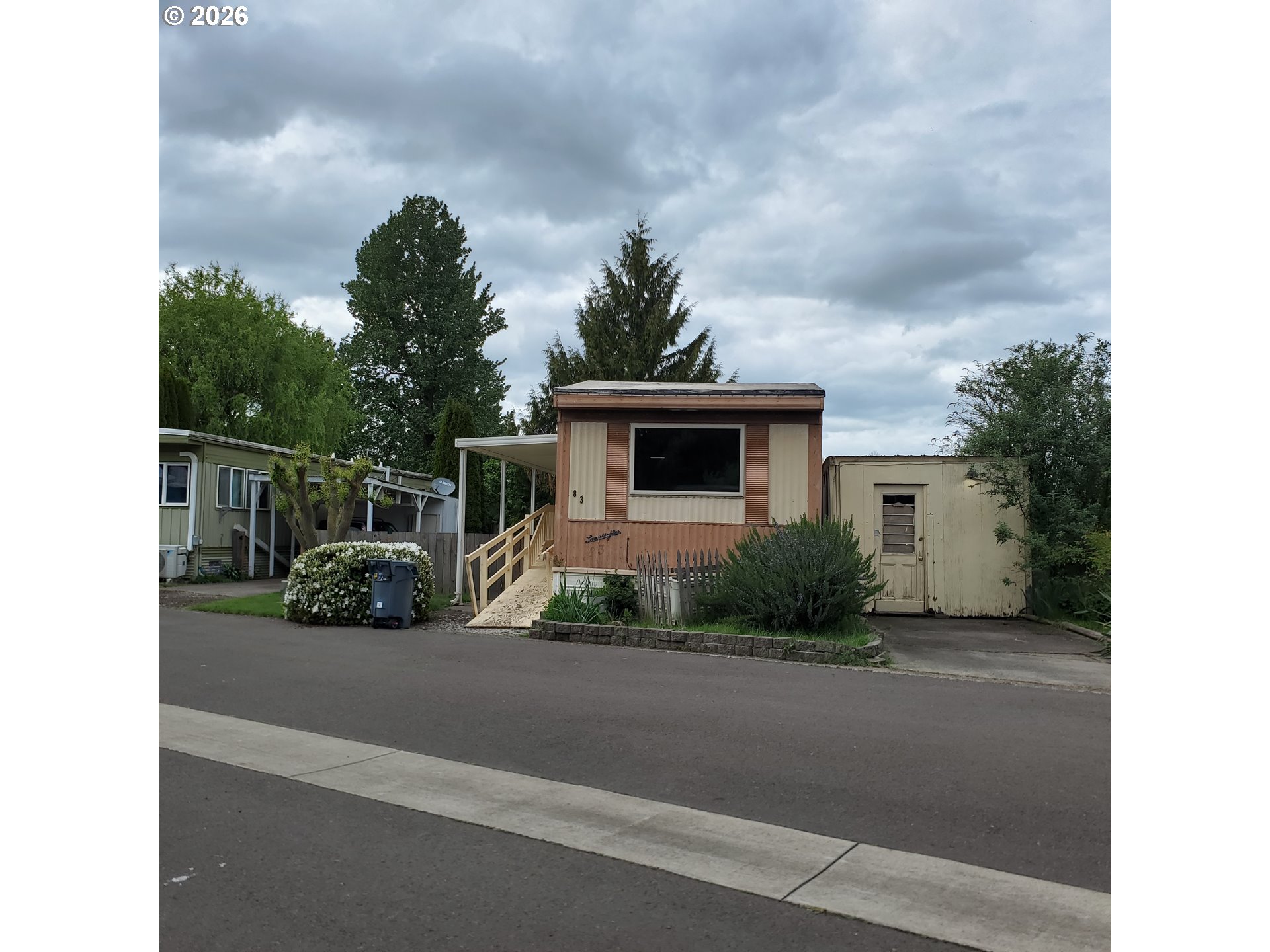 3950 Coburg Road, Unit 83 Eugene, OR 97408 - Photo 2 of 14