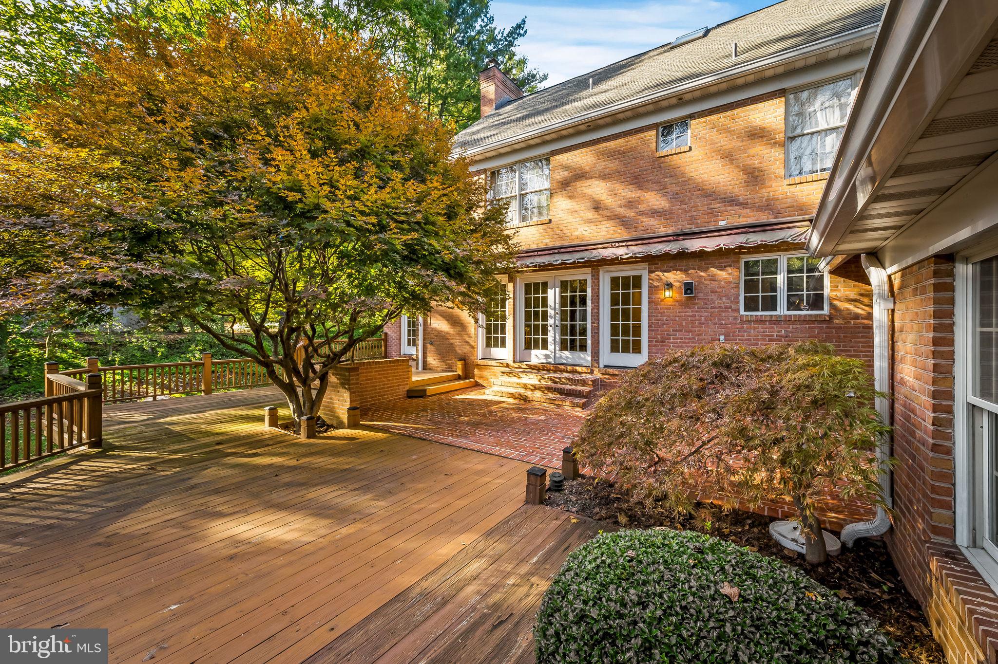 1927 Old Court Road Towson, MD 21204 - Photo 14 of 65 Rear deck and patio