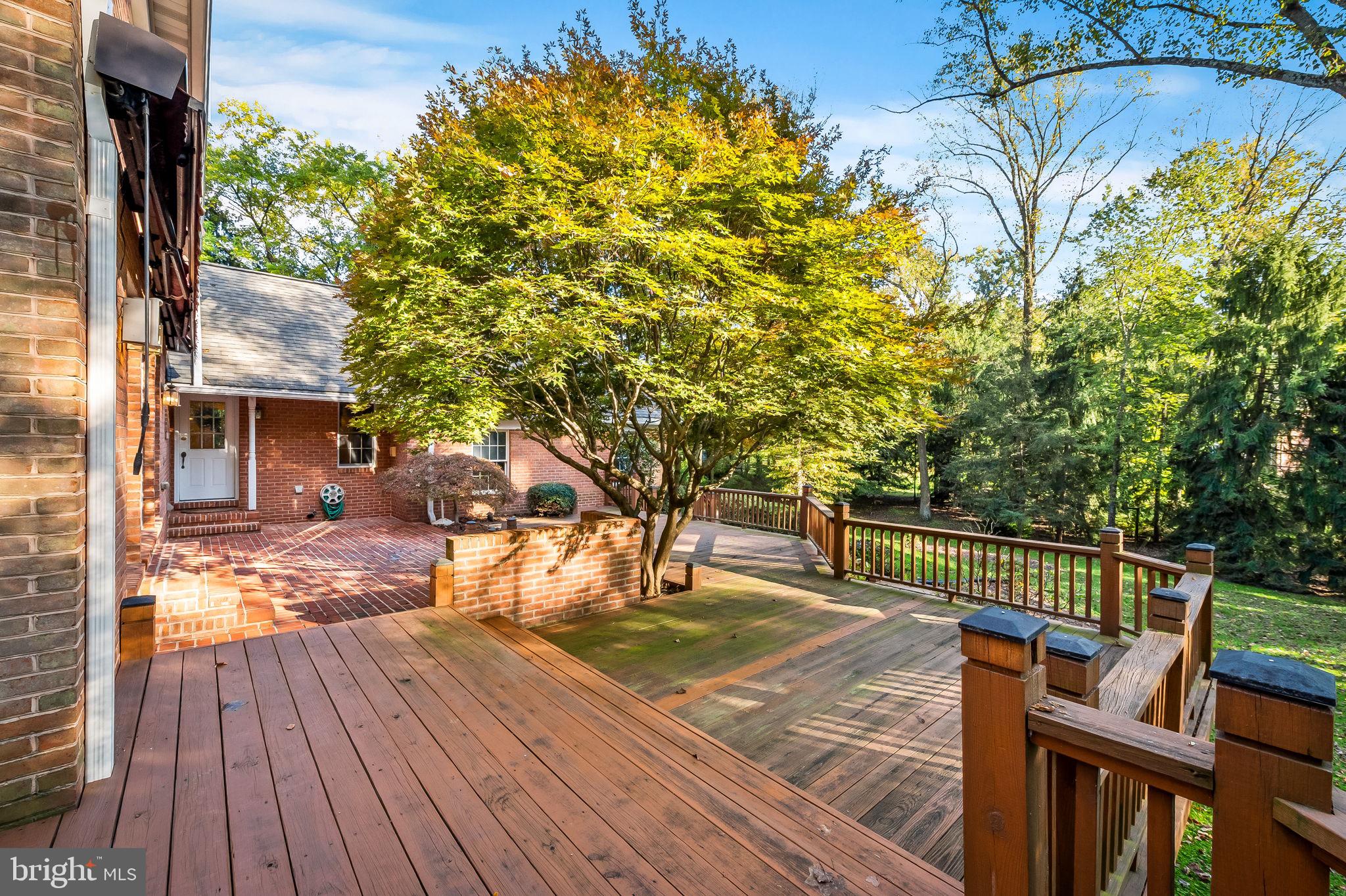 1927 Old Court Road Towson, MD 21204 - Photo 16 of 65 Rear deck and patio