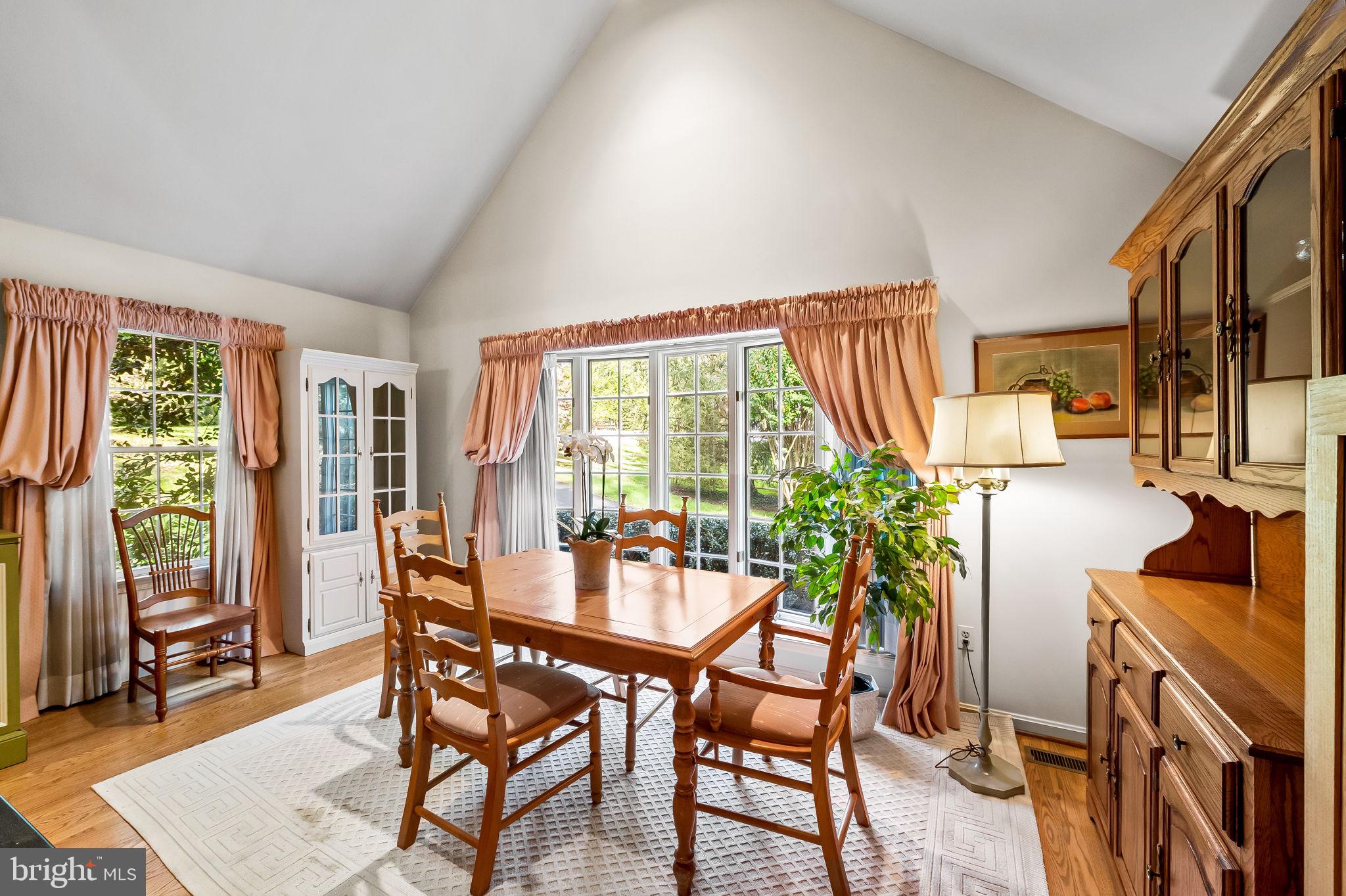 1927 Old Court Road Towson, MD 21204 - Photo 25 of 65 Eat in kitchen/sunroom