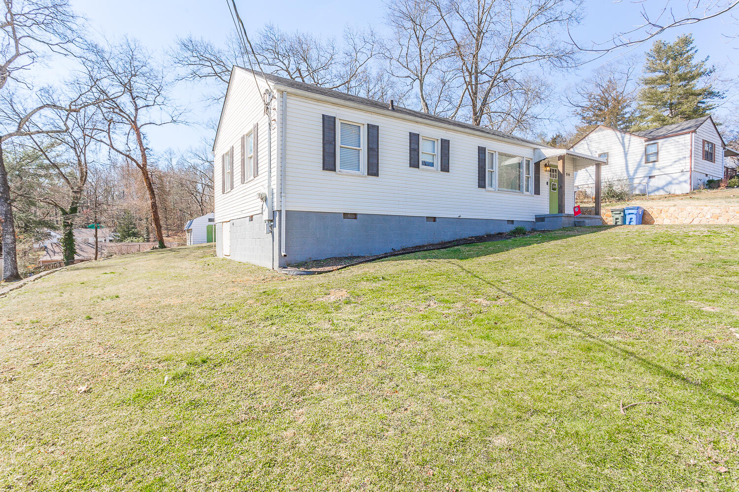 814 Munro Road Chattanooga, TN 37415 - Photo 3 of 34 814 Munro HD -3 - Copy