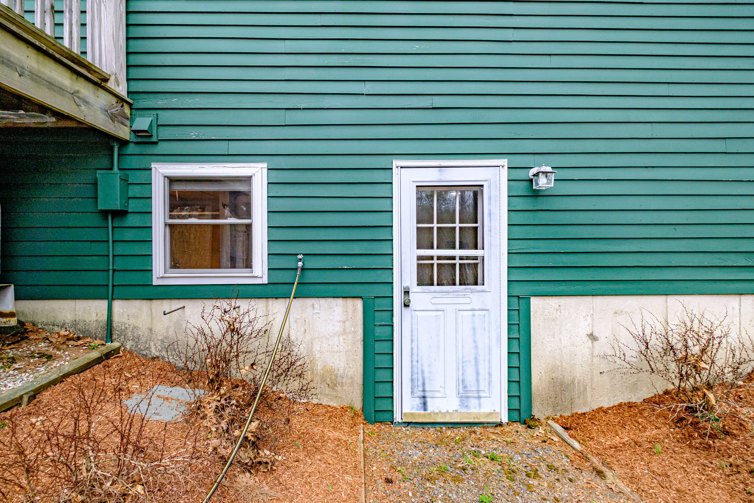 71 Egypt Road Gray, ME 04039 - Photo 9 of 42 Back door