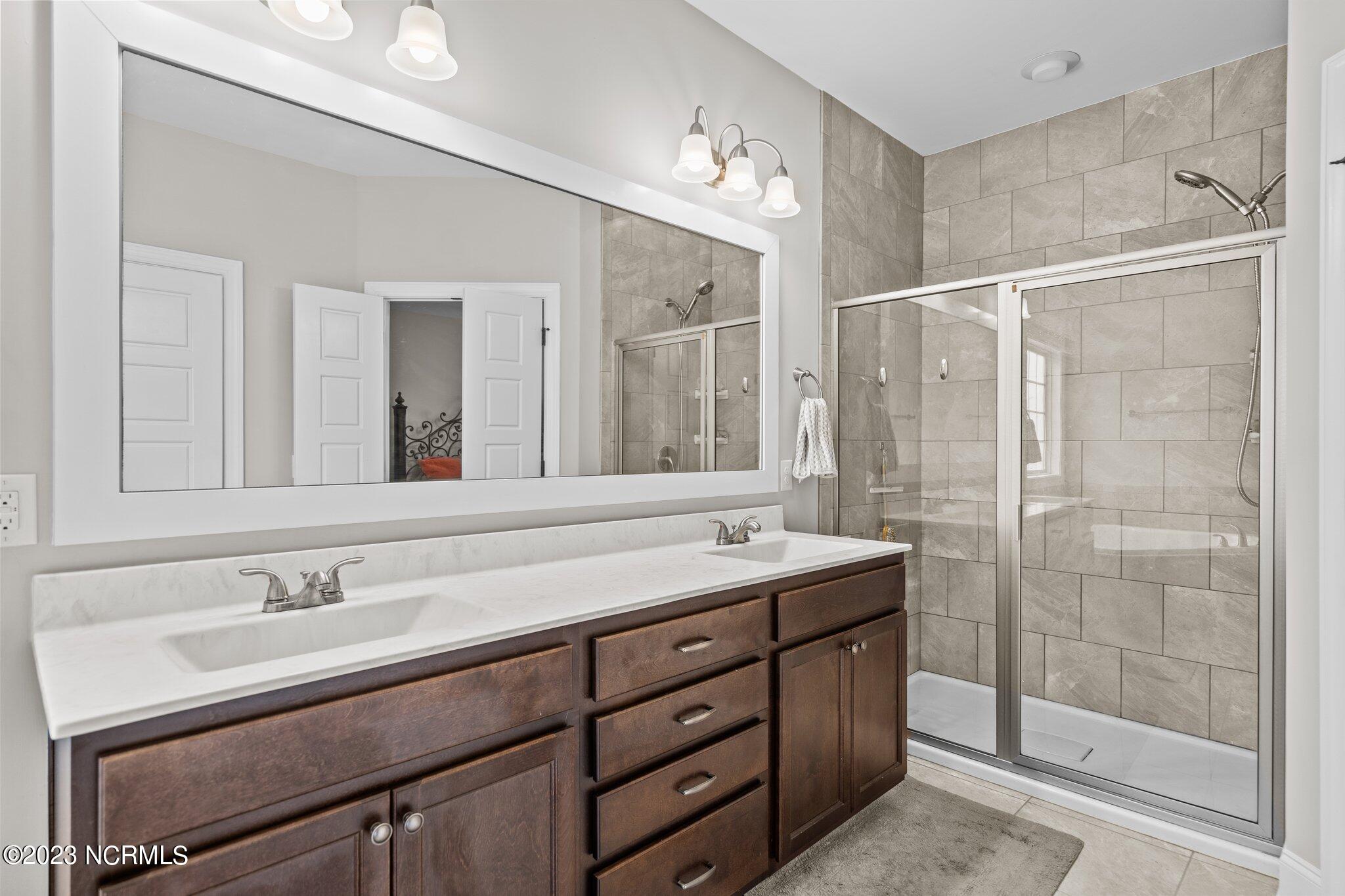 30 Draft Line Court Hampstead, NC 28443 - Photo 25 of 64 20-web-or-mls-DSC07956