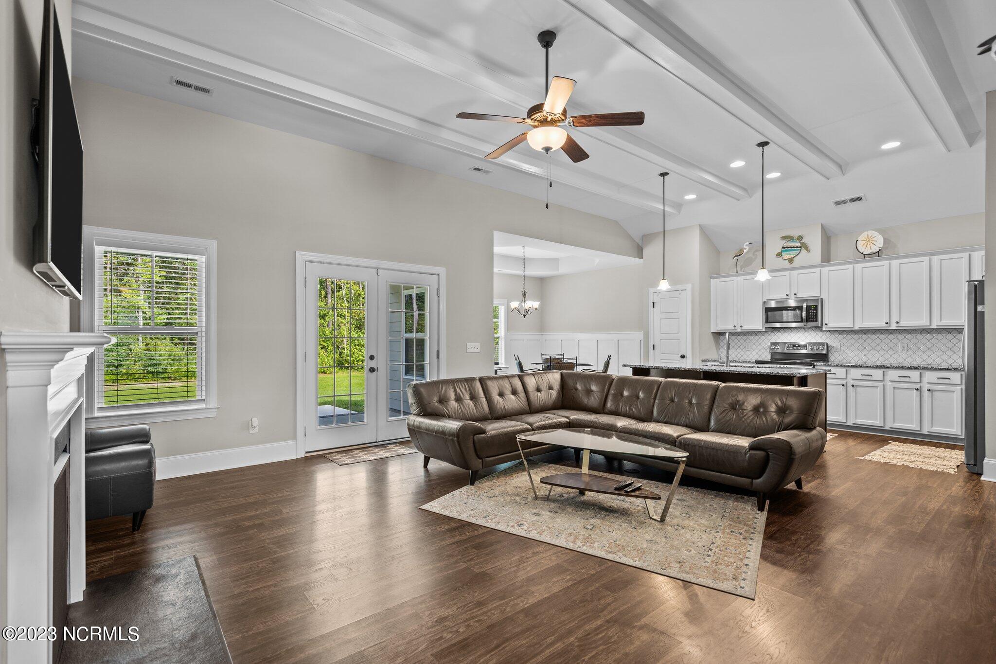 30 Draft Line Court Hampstead, NC 28443 - Photo 7 of 64 26-web-or-mls-DSC07974