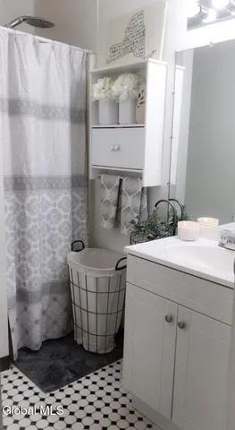 $950,000 | 122 4th Street, Troy, NY 12180