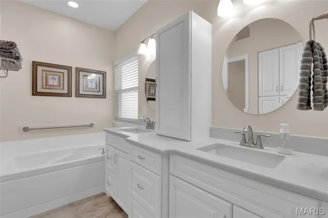 $400,000 | 218 Fiddlecreek Ridge Road, Wentzville, MO 63385