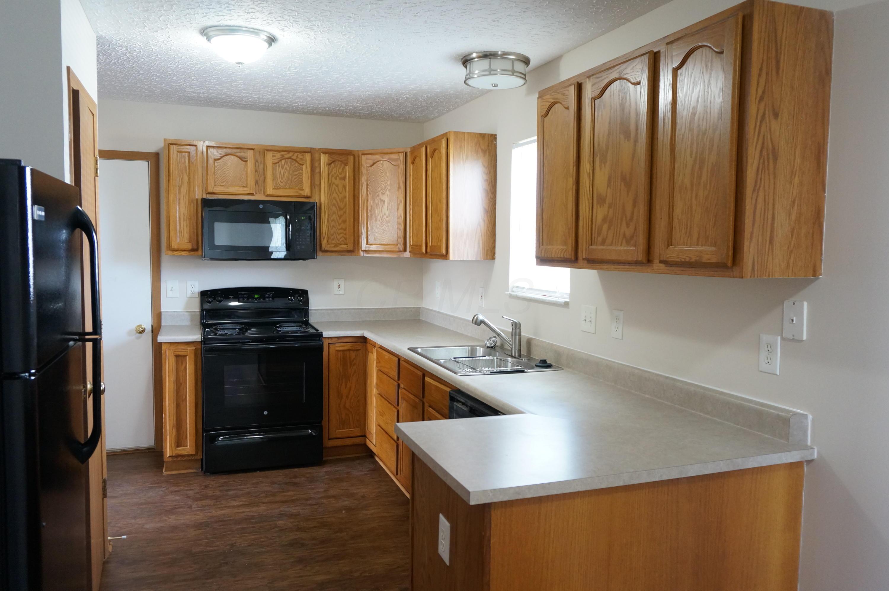 6366 Whims Road Canal Winchester, OH 43110 - Photo 5 of 16