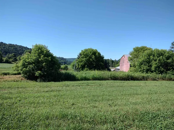 $290,000 | 14 South Vt Route, Randolph Center, VT 05061