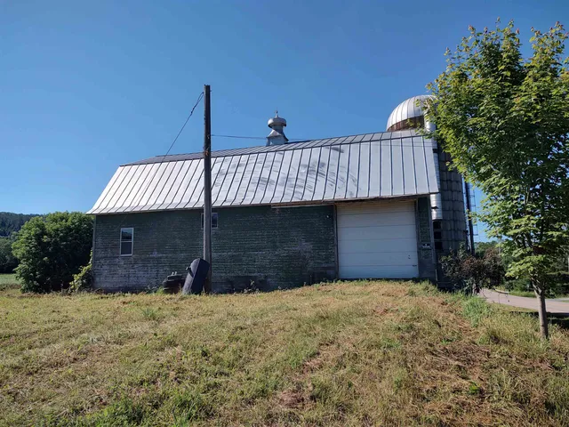$319,000 | 14 South Vt Route, Randolph Center, VT 05061