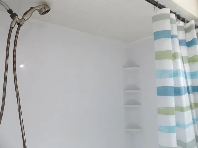 $1,800 | 28 Greenwich Street, Unit 2, Attleboro, MA 02703