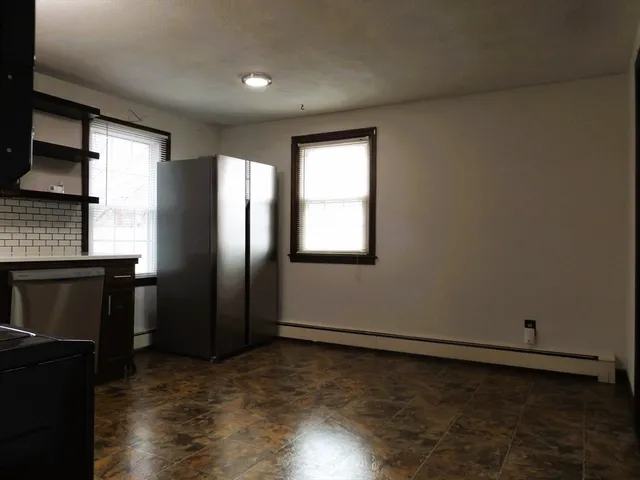 $1,800 | 28 Greenwich Street, Unit 2, Attleboro, MA 02703