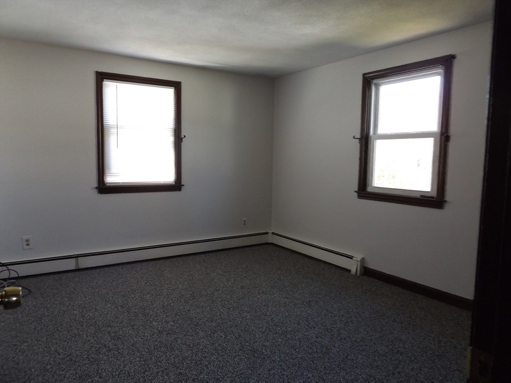 28 Greenwich Street, Unit 2 Attleboro, MA 02703 - Photo 7 of 14