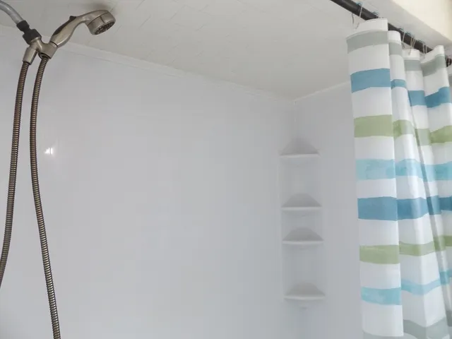 $1,800 | 28 Greenwich Street, Unit 2, Attleboro, MA 02703