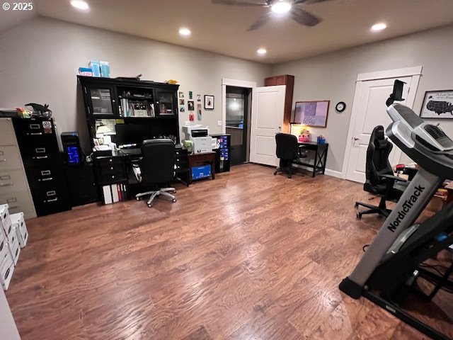 83178 South Pioneer Road Florence, OR 97439 - Photo 33 of 47 a view of a room with gym equipment