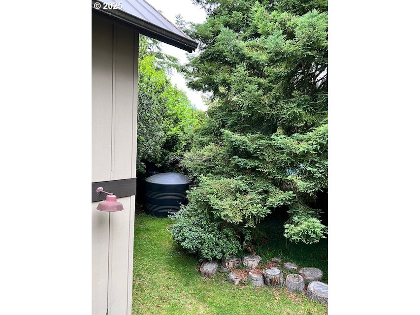83178 South Pioneer Road Florence, OR 97439 - Photo 36 of 47 a view of a yard