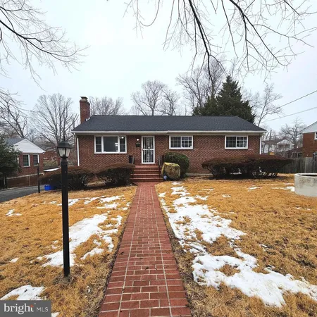 $3,800 | 7304 Camp Alger Avenue, Falls Church, VA 22042