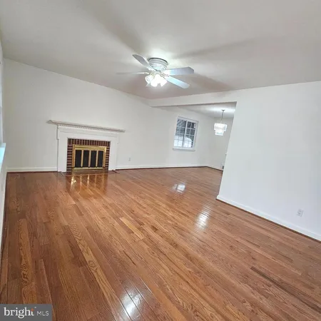 $3,800 | 7304 Camp Alger Avenue, Falls Church, VA 22042