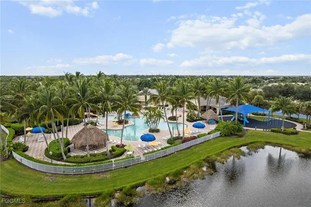 a view of a swimming pool and lake