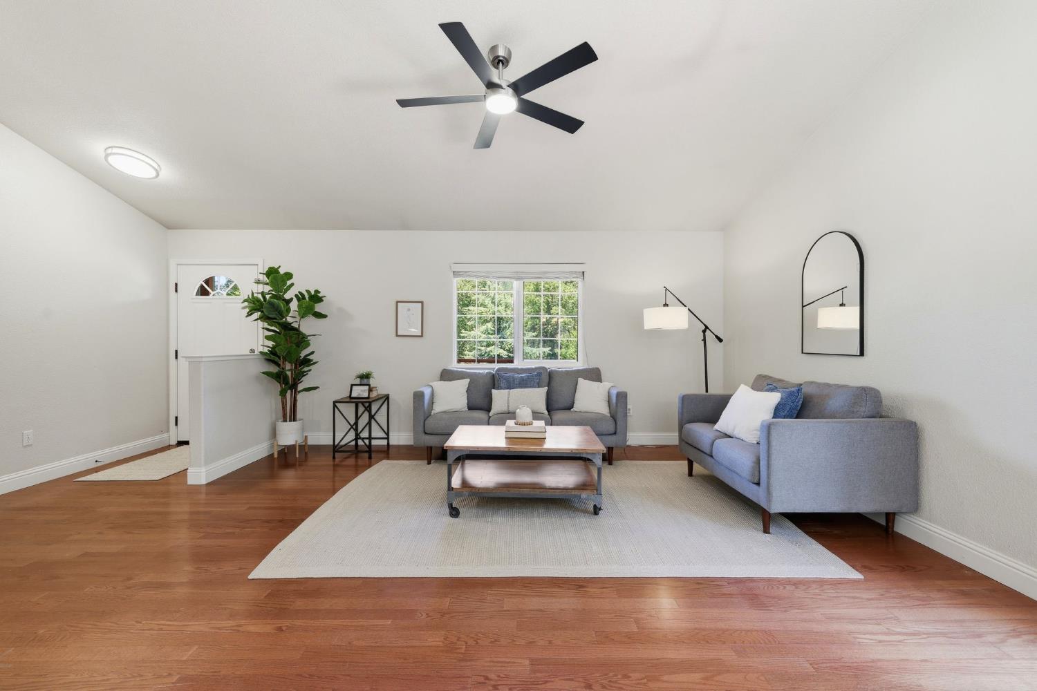 11187 Ball Road Grass Valley, CA 95949 - Photo 13 of 62