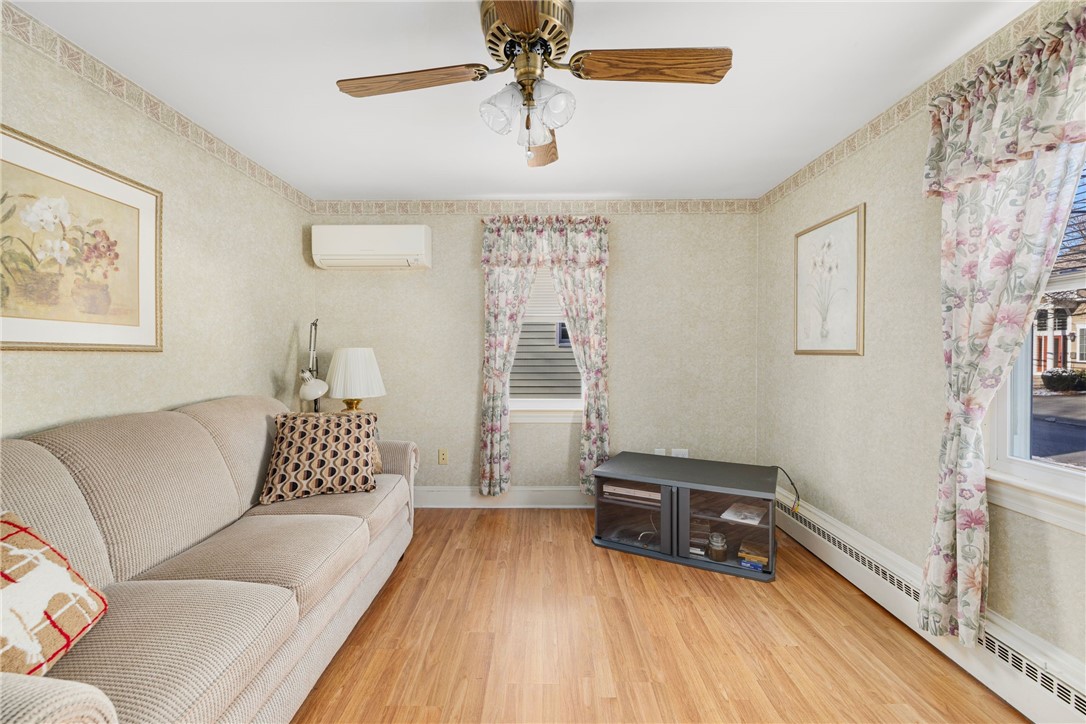 161 Hillside Avenue Providence, RI 02906 - Photo 12 of 43 Gallery Image 12