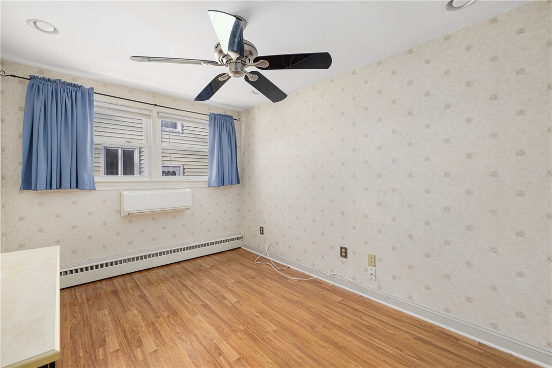 161 Hillside Avenue Providence, RI 02906 - Photo 19 of 43 Gallery Image 19