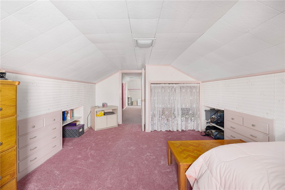 161 Hillside Avenue Providence, RI 02906 - Photo 32 of 43 Gallery Image 32