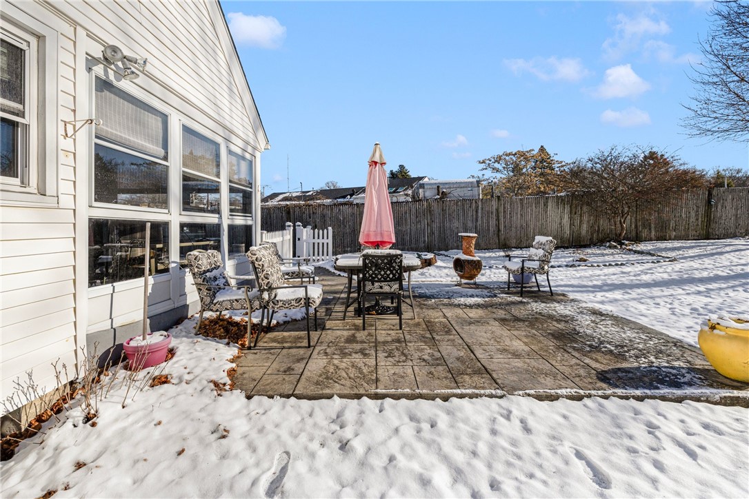 161 Hillside Avenue Providence, RI 02906 - Photo 35 of 43 Gallery Image 35