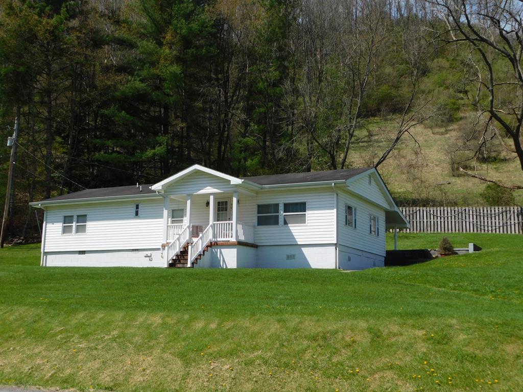 961 Adria Road North Tazewell, VA 24630 - Photo 1 of 31 Gallery Image 1