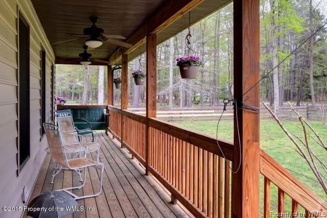215 Carters Neck Road Williamsburg, VA 23188 - Photo 2 of 43 Gallery Image 2