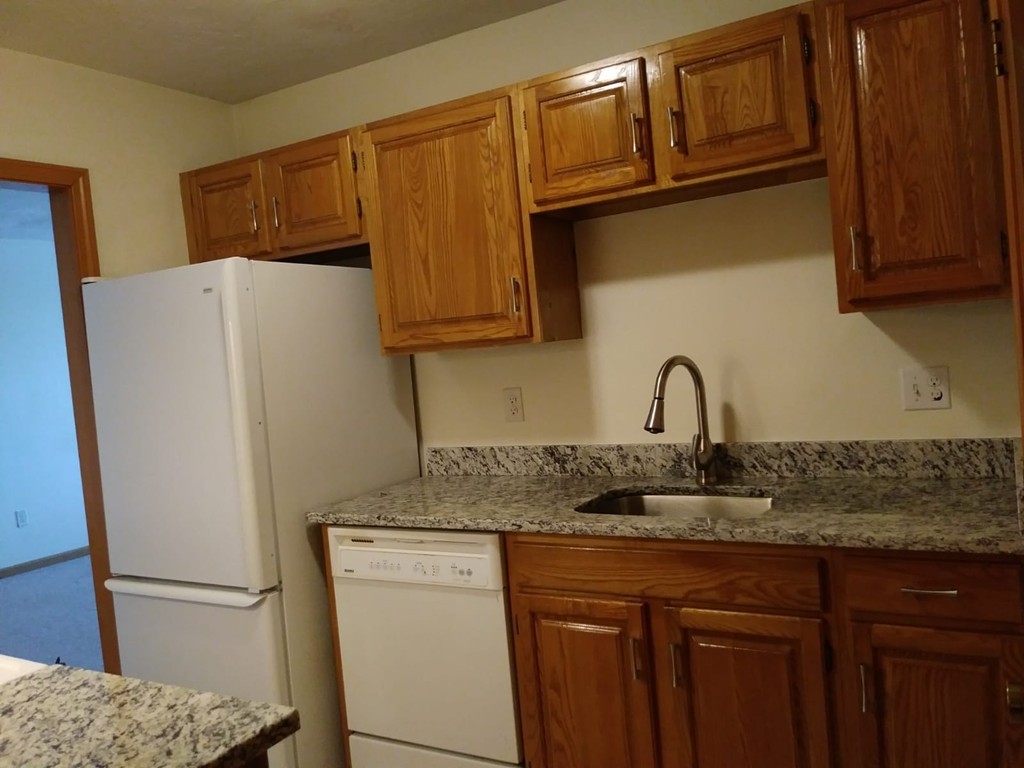 21 Middlesex Avenue, Unit 102 Worcester, MA 01604 - Photo 6 of 15