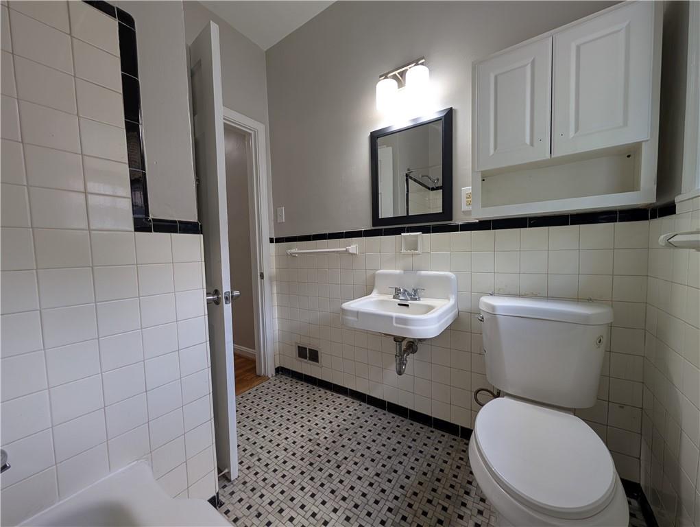 3548 East Main Street, Unit 6 Atlanta, GA 30337 - Photo 9 of 11