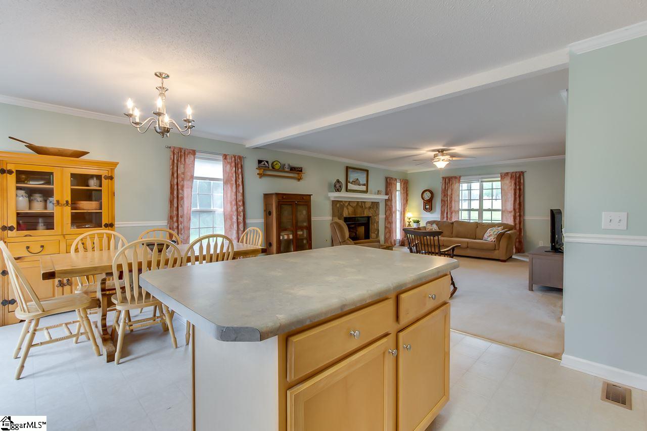 729 Zion School Road Easley, SC 29642 - Photo 16 of 36