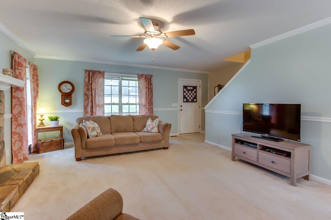 729 Zion School Road Easley, SC 29642 - Photo 10 of 36