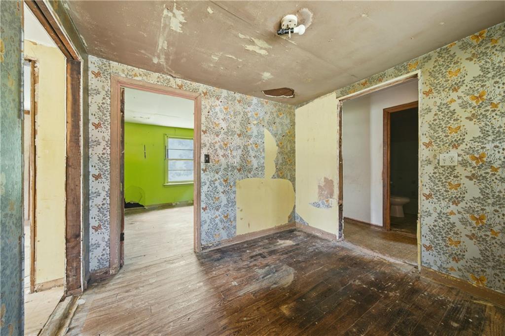 535 Kent Street Bowdon, GA 30108 - Photo 10 of 21