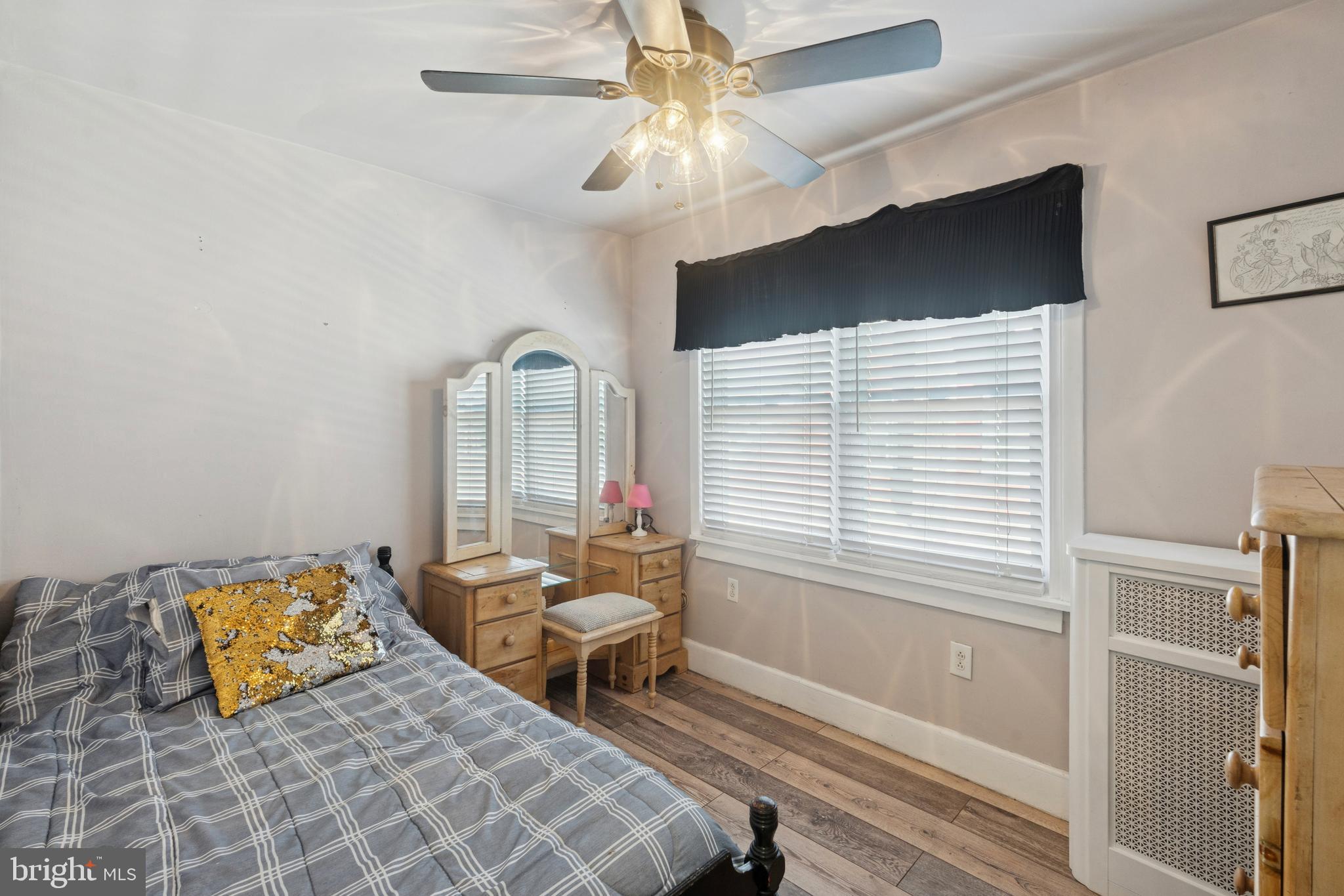 7521 Claridge Street Philadelphia, PA 19111 - Photo 12 of 25