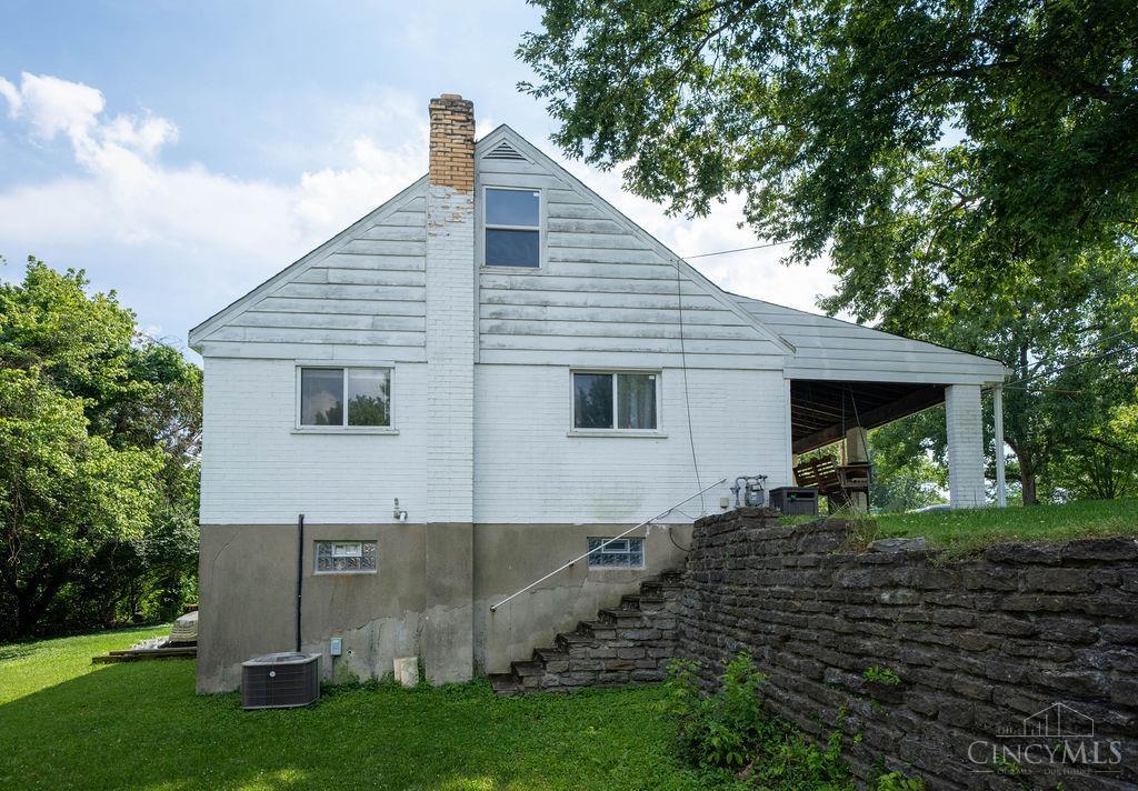 3036 Fiddlers Green Road Cincinnati, OH 45248 - Photo 7 of 38