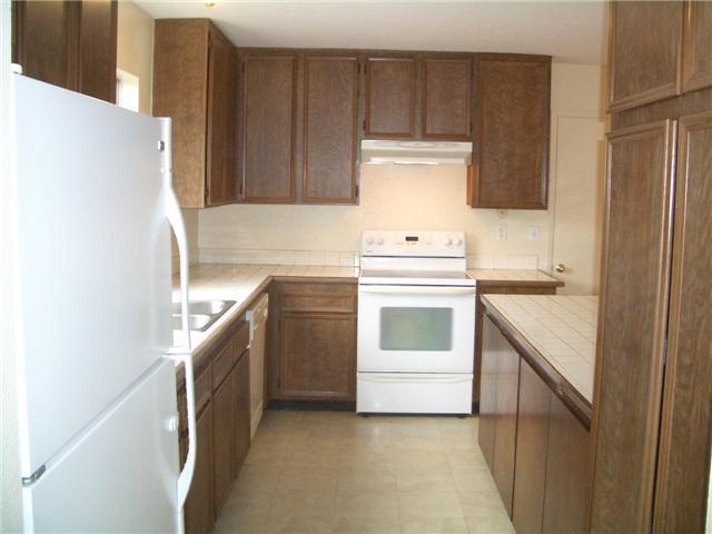 555 Quarry View Way Spring Valley, CA 91977 - Photo 8 of 25 Gallery Image 8