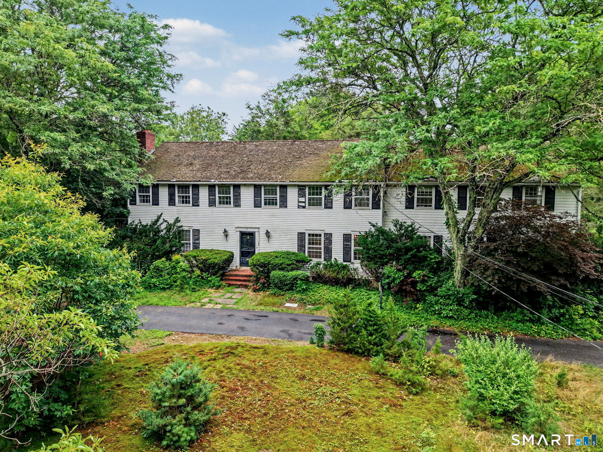 2514 Redding Road Fairfield, CT 06824 - Photo 3 of 33