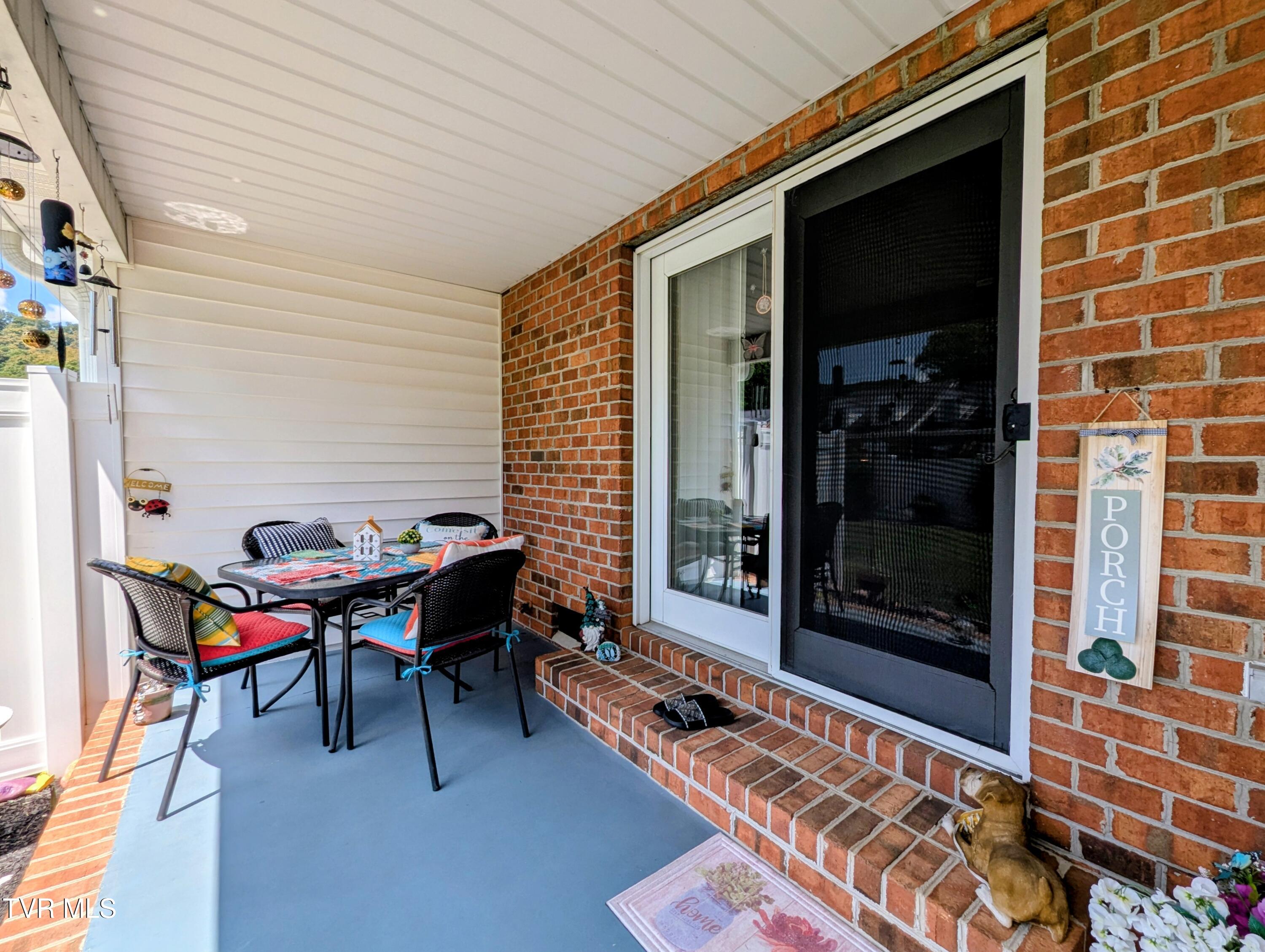521 Hickory Road, Unit 521 Bristol, TN 37620 - Photo 23 of 53 Backporchjpg