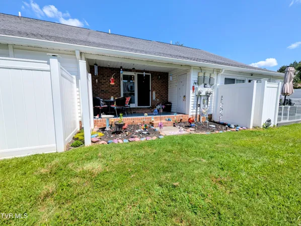 $225,000 | 521 Hickory Road, Unit 521, Bristol, TN 37620