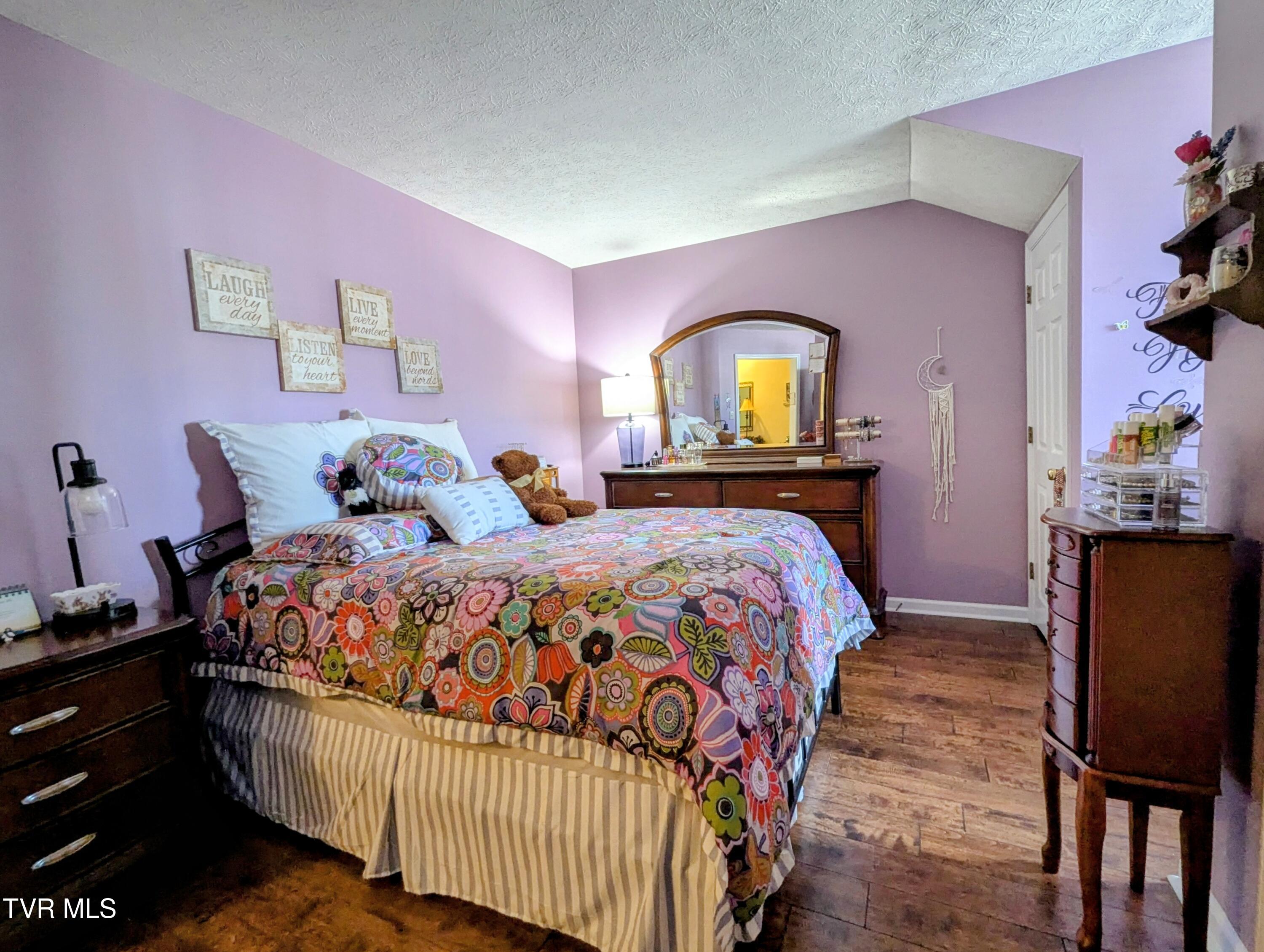 521 Hickory Road, Unit 521 Bristol, TN 37620 - Photo 41 of 53 Bedroom,,