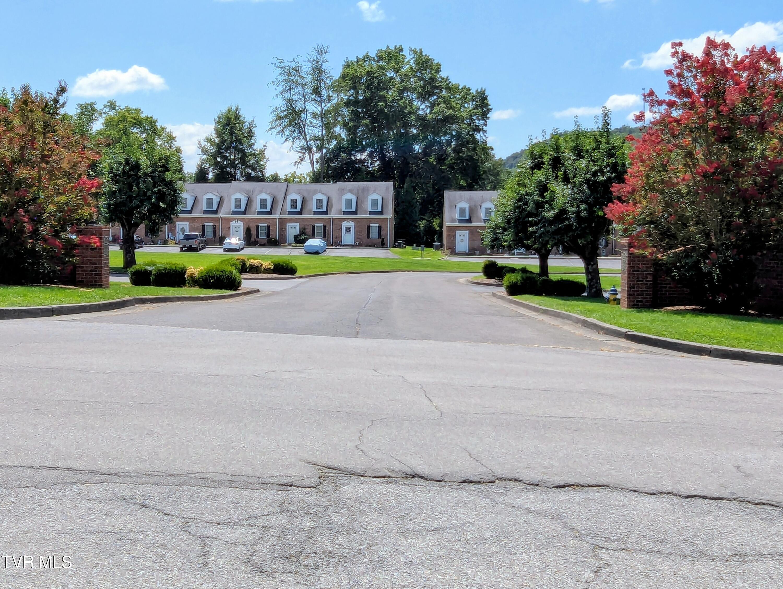 521 Hickory Road, Unit 521 Bristol, TN 37620 - Photo 50 of 53 EntranceToCondo