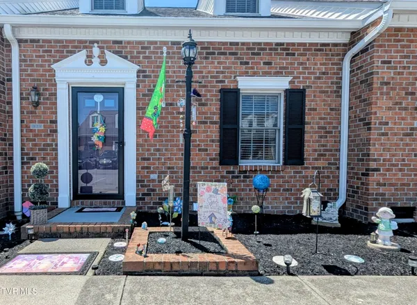 $225,000 | 521 Hickory Road, Unit 521, Bristol, TN 37620